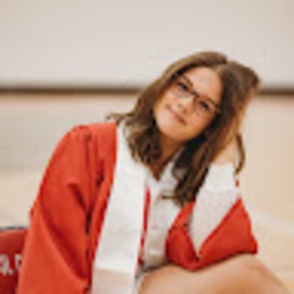 Meet your Posher, Avery